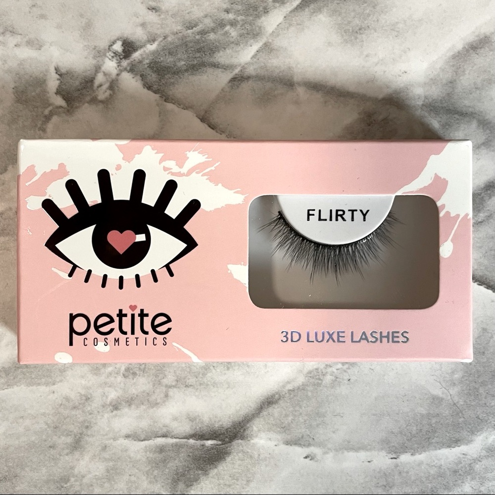 Petite Cosmetics Flirty False Lashes